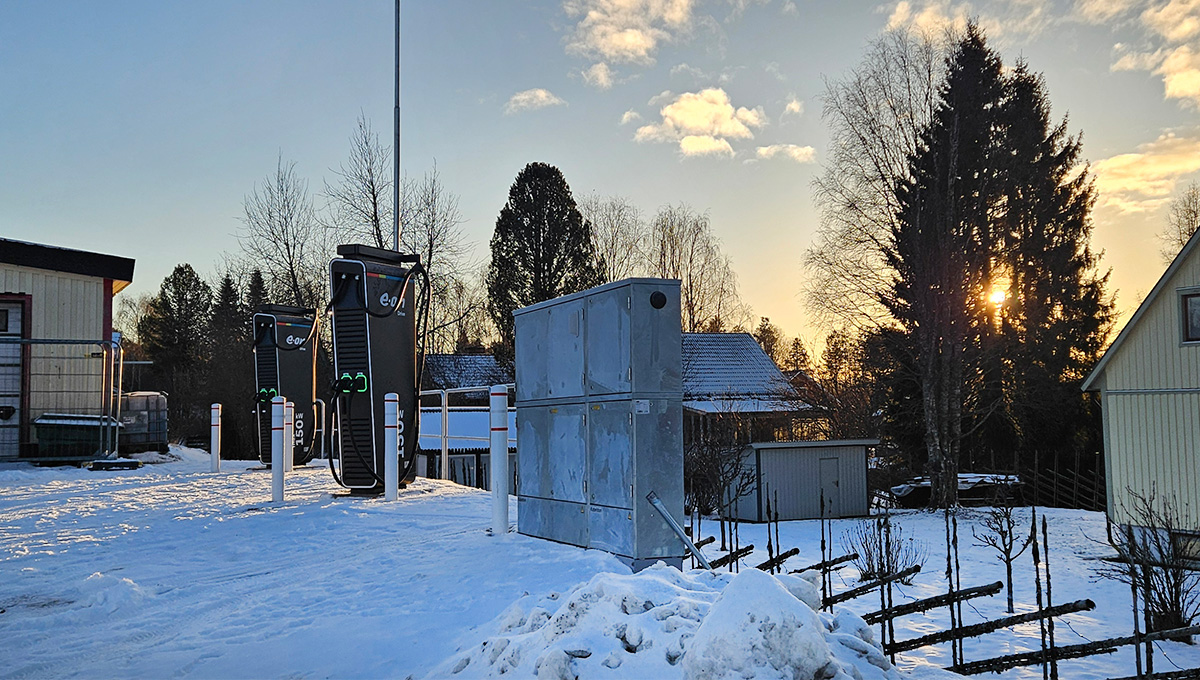 Vy över laddplatsen i Björna, Örnsköldsvik